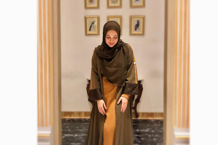 Dewi Sandra