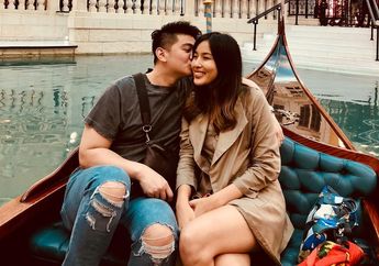 Istrinya Dinyinyiri Netizen Nggak Bisa Masak dan Beberes Rumah, Chef Arnold Meradang dan Beri Sindiran Menohok Sampai Bawa-bawa Quotes Hotman Paris: Ya Maap, Biniku Bukan Dijadiin ART!