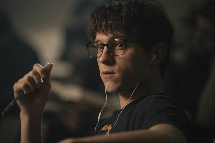 Tom Holland di film original Apple TV+ Cherry