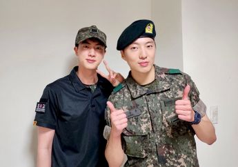 Bagikan Potret Bersama, Jin BTS Berikan Ucapan Selamat kepada Kang Seung Yoon WINNER di Militer