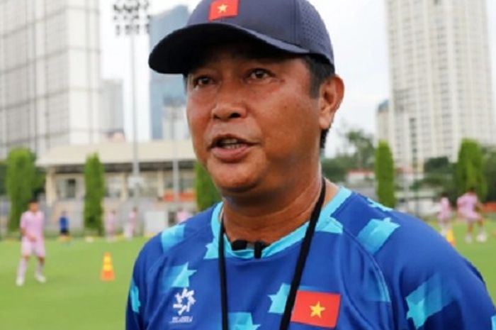 Tran Min Chien, pelatih Timnas U-16 Vietnam di Piala AFF U-16 2024.