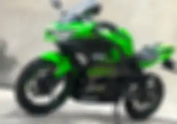 Dihadang Kompetitor, Penjualan Kawasaki Ninja 250 Enggak Ngaruh! Ini Buktinya