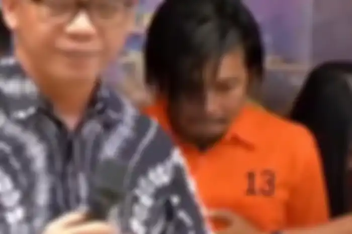 Zul Zivilia ditangkap polisi di Kelapa Gading, Jakut akibat kepemilikan narkoba.