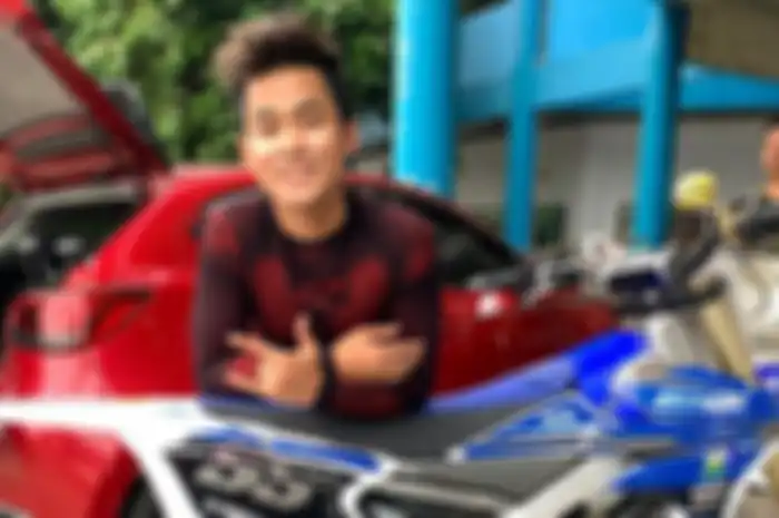 Kondisi Galang Hendra sudah sembuh dari cedera yang dialami di WSSP300 Inggris dan mulai berlatih mengendarai motor supermoto
