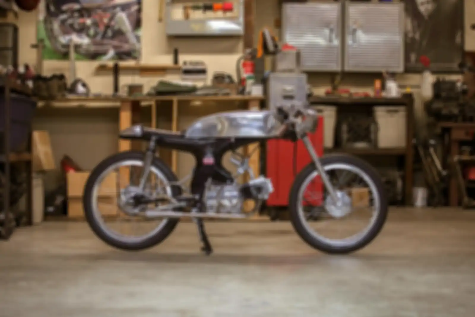 Honda S90 Cafe Racer