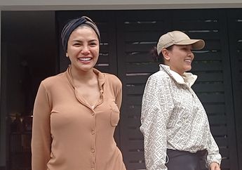 'Kita Boxing!' Usai Rumahnya Disatroni Polisi, Nikita Mirzani Tantang Nindy Ayunda di Ring Tinju, Fitri Salhuteru Berani Bayar Honornya