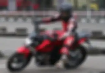 Simak Hasil Review First Ride New Honda CB150R, Katanya Lebih Nyaman