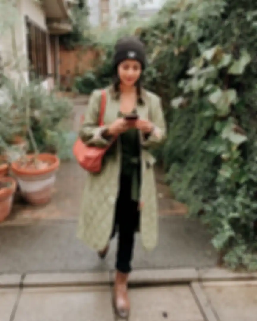 Penampilan Vanessa Angel saat di Jepang