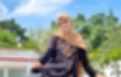Tak Butuh Waktu Lama untuk Move On, Begini Nasib Mantan Kekasih Nadya Mustika Usai Ditinggal Nikah dengan Rizki DA, Makin Gateng hingga Pamer Kemesraan Bareng Kekasih Baru