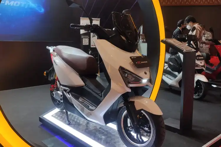 Harga Motor Listrik United TX3000 Yang Baru Meluncur, Jarak Tempuh Tembus 120 Km