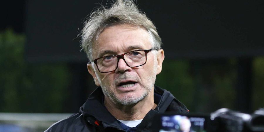 Diserang Fan dan Media Vietnam Terus-terusan, Philippe Troussier: Mereka Nggak Paham Sepak Bola