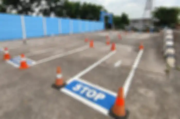Ilustrasi ada bimbel ujian SIM gratis bagi para bikers yang berdomisili di Kota Solo dan sekitarnya, khusunya di Kabupaten Sukoharjo.