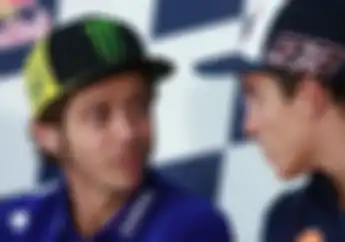 Mengejutkan... Diam-diam Marc Marquez Ingin Depak Valentino Rossi dari Yamaha