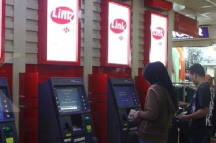 Sekarang Tarik Tunai atau Cek Saldo di ATM Link Tetap Gratis.