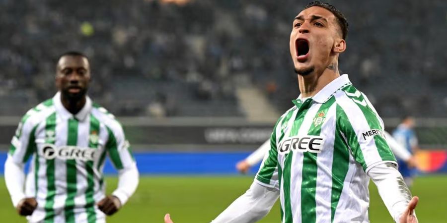 Dear Man United, Sinar Matahari Spanyol Cocok untuk Antony yang Kini Punya Banyak Teman di Real Betis