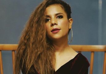 'Lihat Ketika Saya Berdoa', Nowela Mikhelia Jadi Korban Bully Lantaran Kondisi Fisik dan Daerah Asal