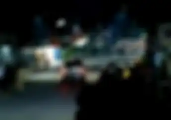 Penonton Histeris, Video Balap Liar Nyaris Memakan Korban Jiwa Kalau Jokinya Enggak Fokus