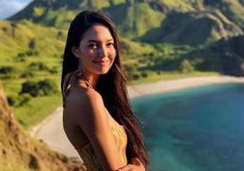 Hampir Injak Hiu Besar yang Gigit Pelatihnya Saat Pengibaran Bendera Merah Putih Dalam Air, Aurelie Moeremans Jadi Trauma Diving