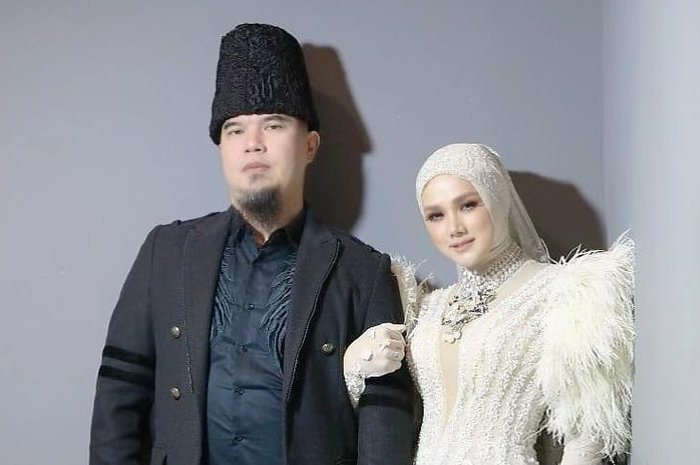 Bak Ketiban Karma dari Masa Lalu, Mulan Jameela Tiba-tiba Ngaku Pernah Diselingkuhi Ahmad Dhani yang Tergiur Kemolekan Tubuh Wanita Lain: Sudah Berapa Puluh Kali?