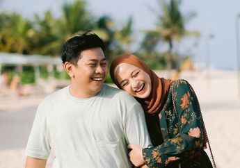 Pantas Tak Menyesal Buang Karier di Industri Hiburan, Artis Cantik ini Ternyata Dipersunting Pengusaha Tajir yang Disebut Punya 7 Perusahaan