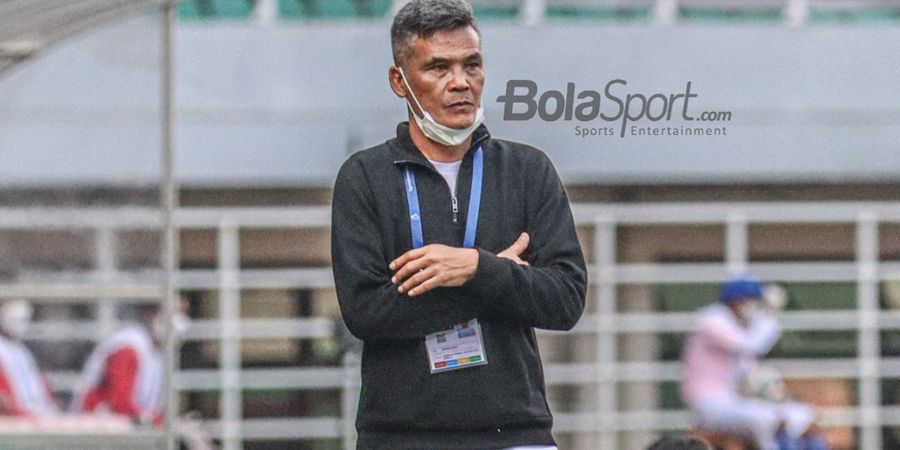 Hendri Susilo Merendah usai Taktik Pelatih Kampung Antar Malut United Tekuk Dewa United yang Diasuh Nakhoda Belanda