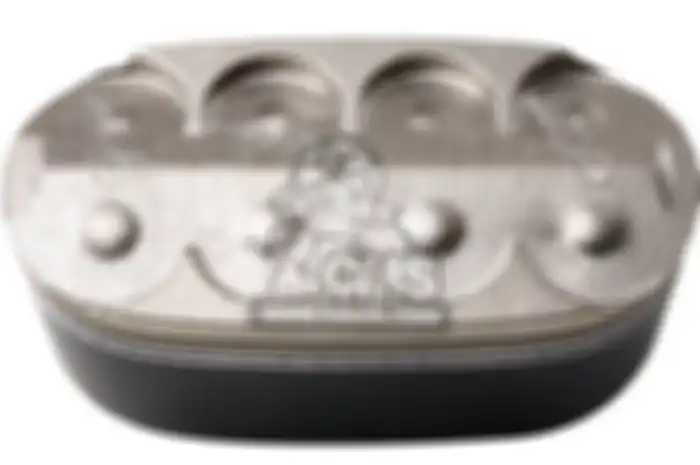 Desain piston oval ini supaya 8 klep bisa masuk.