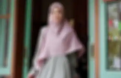 5 Model Dress Lebaran Sederhana Tapi Modis ala Selebgram Bella Almira