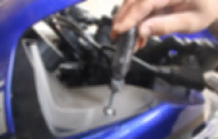 Pasang Topeng All New Yamaha R15 (Gbr. 1)