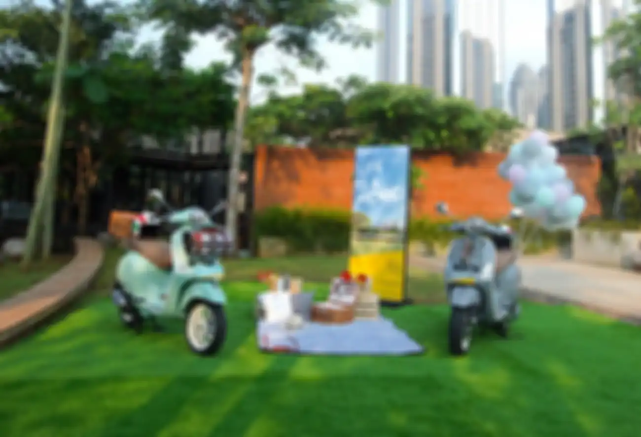 Vespa Picnic Limited Edition.