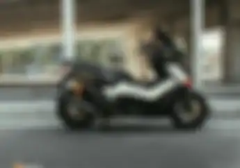 Modifikasi Simpel, Yamaha NMAX Ini Tampil Lebih Menawan dari Versi Standar