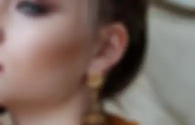 Mendadak Rasakan Kedutan di Telinga Kiri, Wanita Ini tiba-tiba dapat Kabar akan Segera Naik Jabatan, Ternyata Ini 5 Arti Kedutan Telinga Kiri Menurut Primbon Jawa