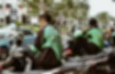 Siap-siap Giliran Driver Ojol, Pilot Sampai Pramugari Ikut Vaksinasi Covid-19 Pekan Depan!