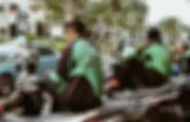 Siap-siap Giliran Driver Ojol, Pilot Sampai Pramugari Ikut Vaksinasi Covid-19 Pekan Depan!