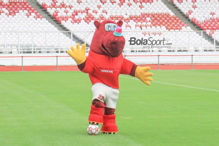 Maskot Piala Dunia U-20 2023 bernama Bacuya di Stadion Gelora Bung Karno, Senayan, Jakarta, 9 Februari 2023. Indonesia resmi dicoret sebagai tuan rumah turnamen.