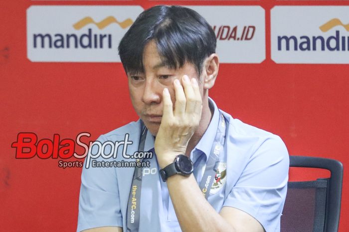 Pelatih timnas Indonesia, Shin Tae-yong, mengaku bakal menyesal jika tinggalkan skuad Garuda demi melatih tim lain.