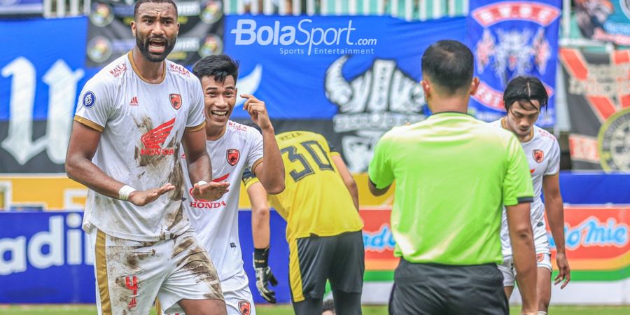  Yuran Fernandes Klarifikasi Tidak Lontarkan Kata-kata Kasar kepada Wasit Saat Dikartu Merah Lawan Persita