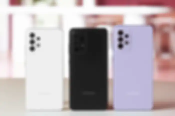 Samsung Galaxy A32, Galaxy A52, dan Galaxy A72.