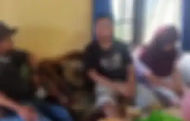Sejak Kecil Suka Lihat Orang Selimutan, Orangtua Gilang 'Bungkus' Diam Saja Meski Tau Penyakit Anaknya Terbawa Sampai Kuliah 