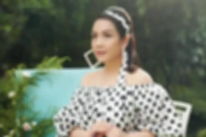 Mata Sembab Tetep Glowing, Nagita Slavina Unggah Potret Urus Anak yang Curi Perhatian