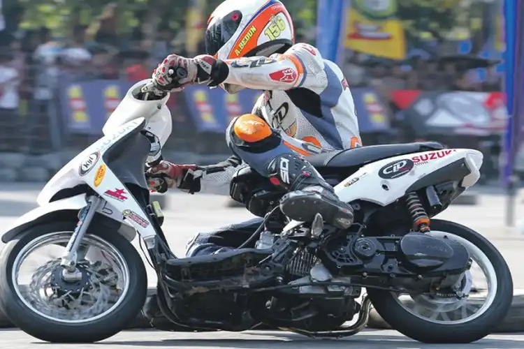 Di Matic Race Suzuki Spin Ini Berani Melawan Kepungan Honda BeAT dan Yamaha Mio 