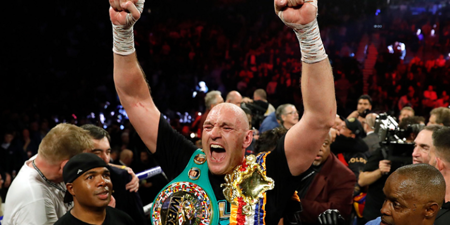 Demi Sang Buah Hati, Juara Tinju Tyson Fury Diserang Dinosaurus