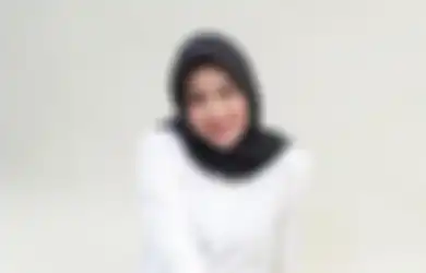 Kompak Kenakan Outfit Pink Bareng Ameena di Tanah Suci, Aurel Hermansyah Dipuji Pakai Cadar: Masya Allah...