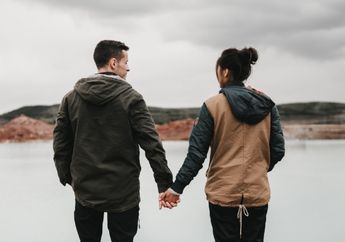 Terjebak CLBK dengan Mantan! 3 Pasangan Zodiak Ini Tak Akan Bisa Berpisah Lama dan Selalu Kembali Setelah Putus, Siapa Mereka?