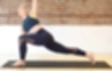 Biar Matras Yoga Enggak Cepat Rusak, Ini 5 Tips Buat Membersihkannya!