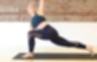 Biar Matras Yoga Enggak Cepat Rusak, Ini 5 Tips Buat Membersihkannya!
