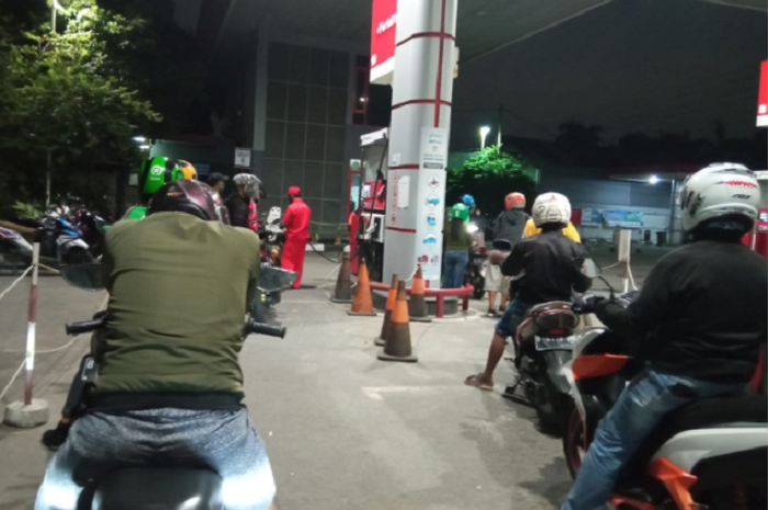 SPBU di Serang lakukan kecurangan dengan mengurangi takaran bensin, selama 6 tahun berhasil raup untung Rp7 miliar. (Foto Ilustrasi)