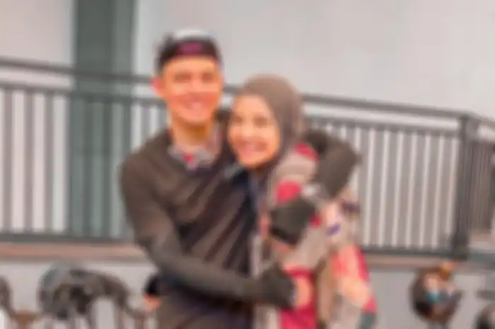 Kehamilan anak pertama Zaskia Sungkar dan Irwansyah