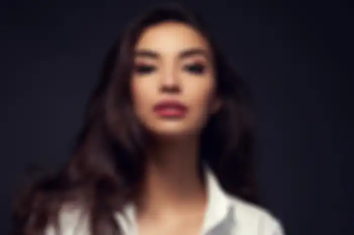 Manohara 