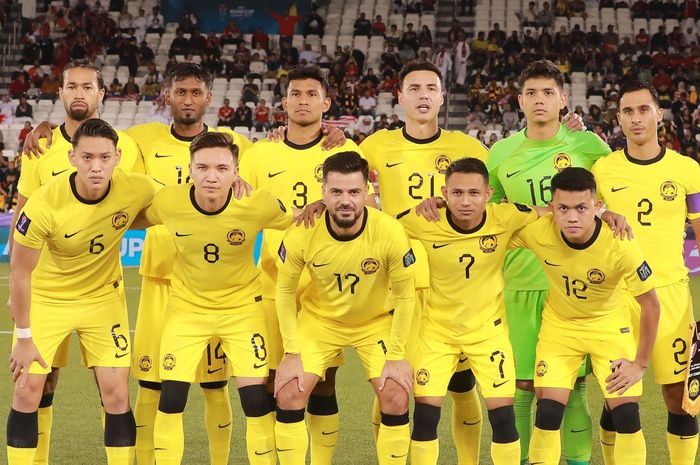 Starting XI Timnas Malaysia saat menghadapi Bahrain dalam matchday kedua Grup E Piala Asia 2023 di Jassim Bin Hamad Stadium, Sabtu (20/1/2024).