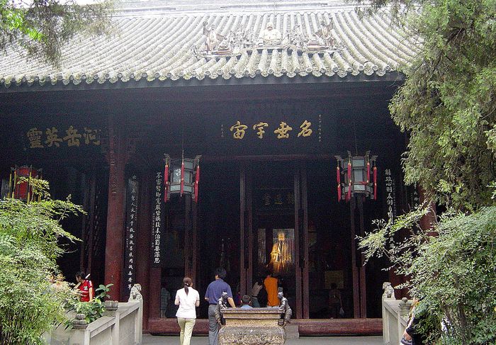 Kuil yang didedikasikan untuk Zhuge Liang di Chengdu.